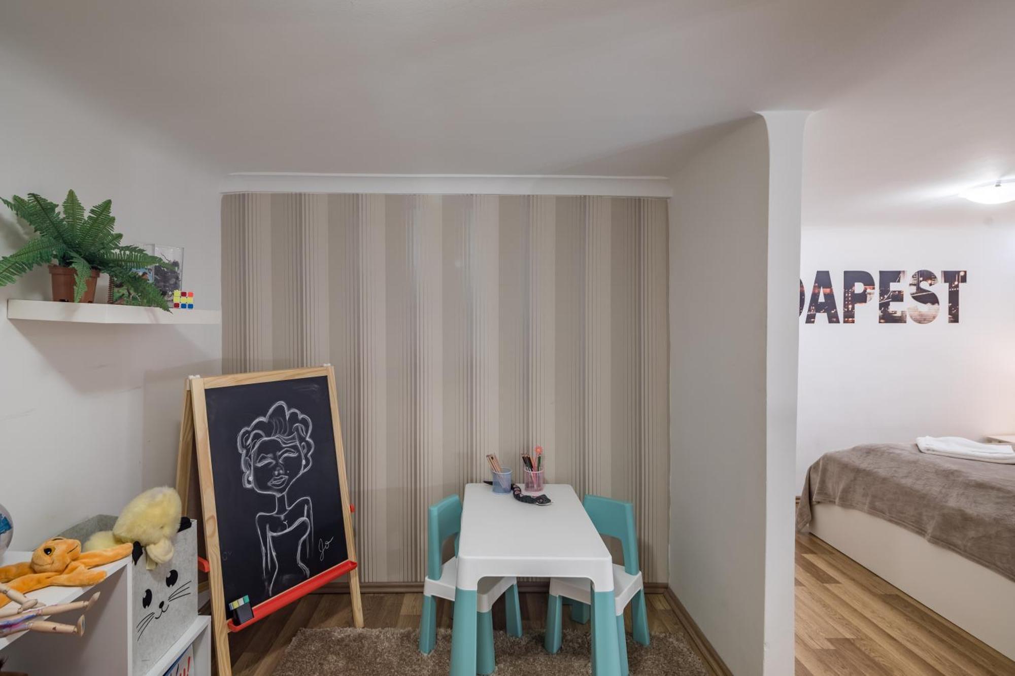 Martha'S Studio Budapest Luaran gambar